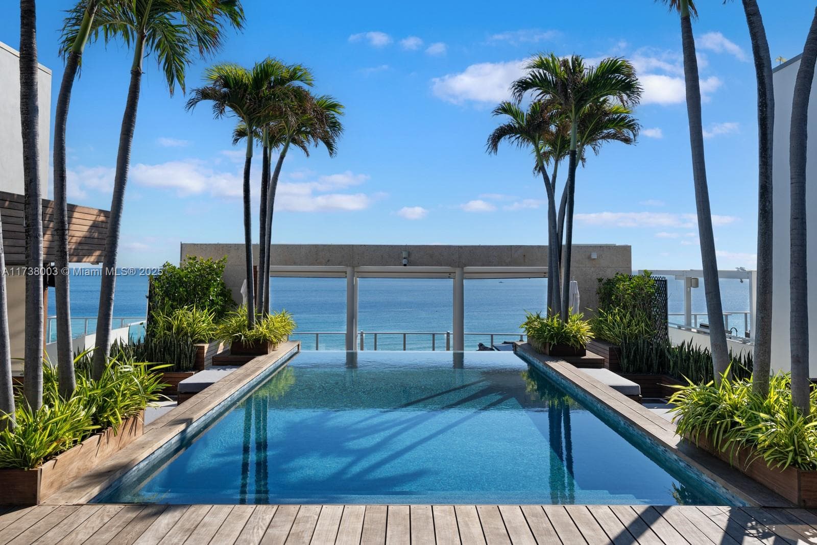 3505 S Ocean Dr #808 — exterior